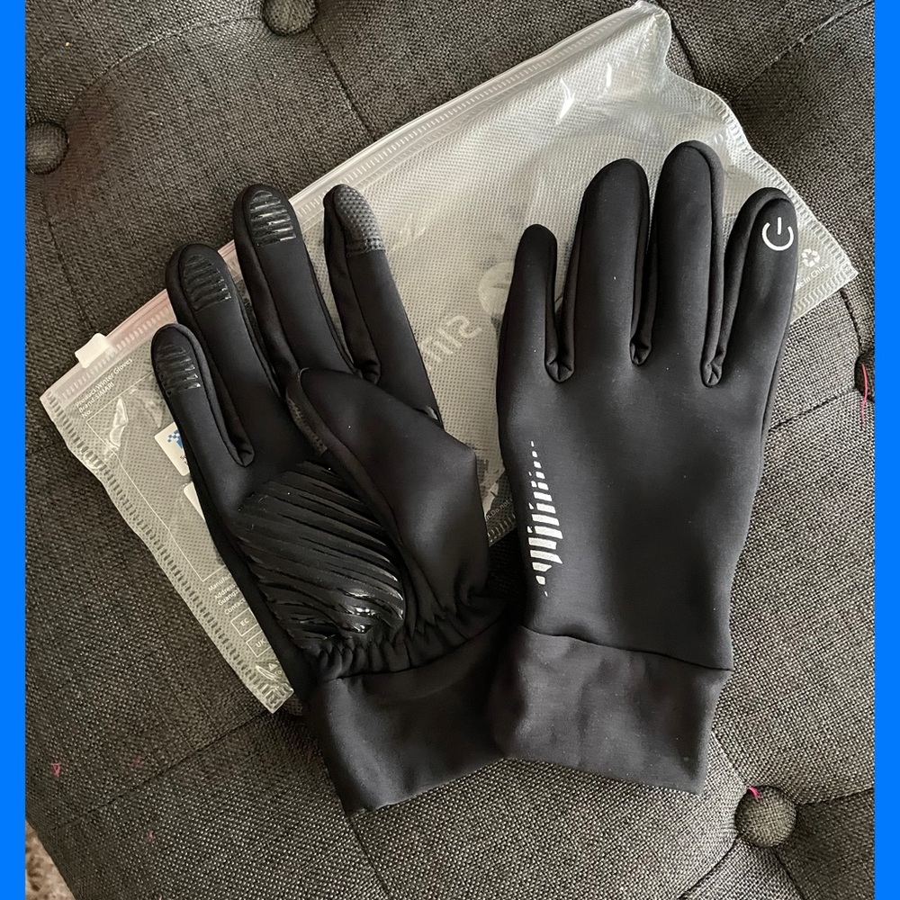 Amazon mens/women touch screen winter gloves.